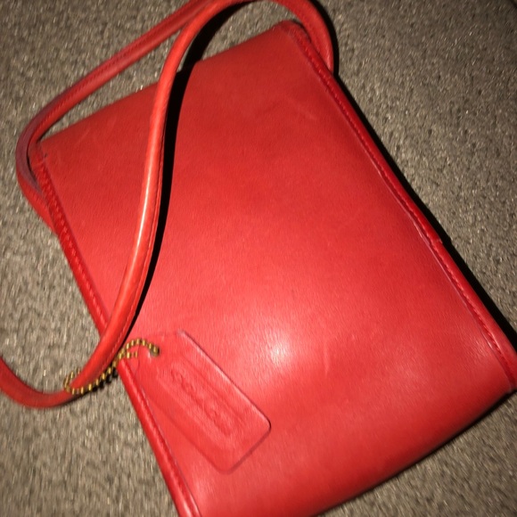 Red Vintage Coach bag - Picture 4 of 6